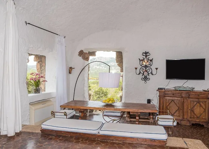 Roccia Di Volpe By Interhome * 切尔沃港