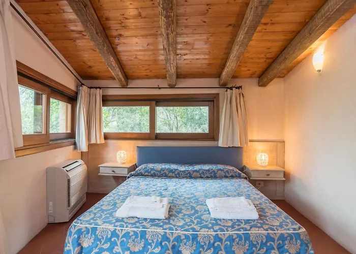 Roccia Di Volpe By Interhome Порто-Черво