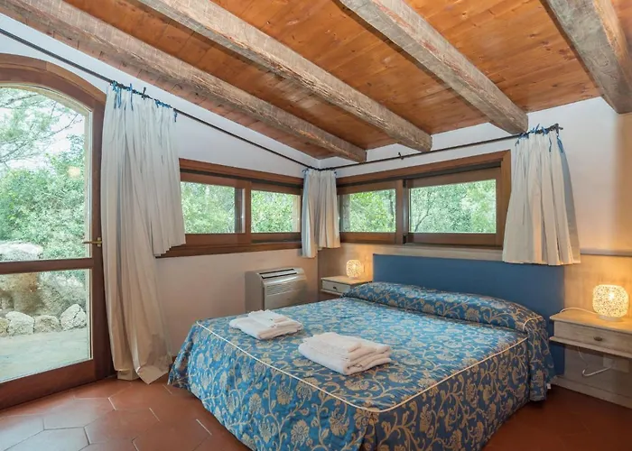 度假居 Roccia Di Volpe By Interhome 切尔沃港